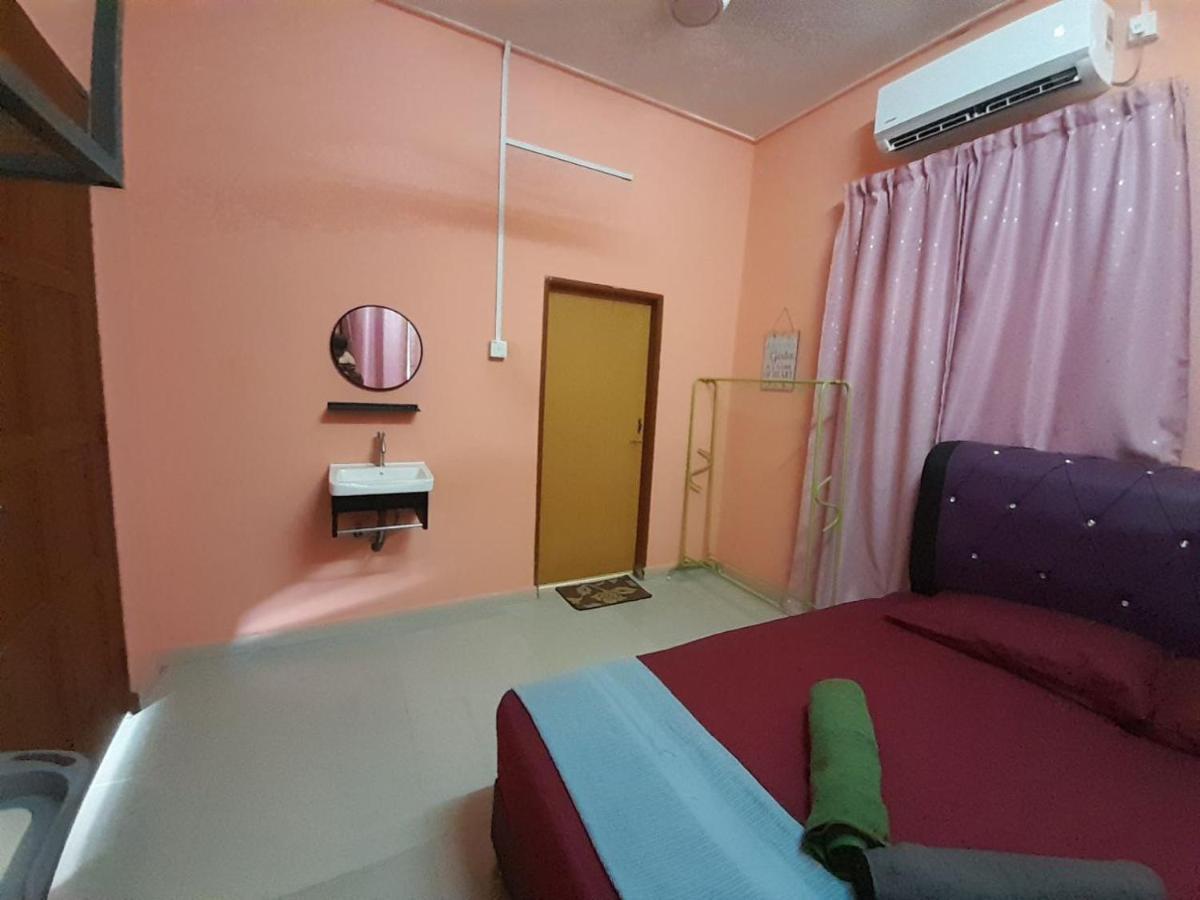 Guesthouse Mokteh Kuala Terengganu Luaran gambar